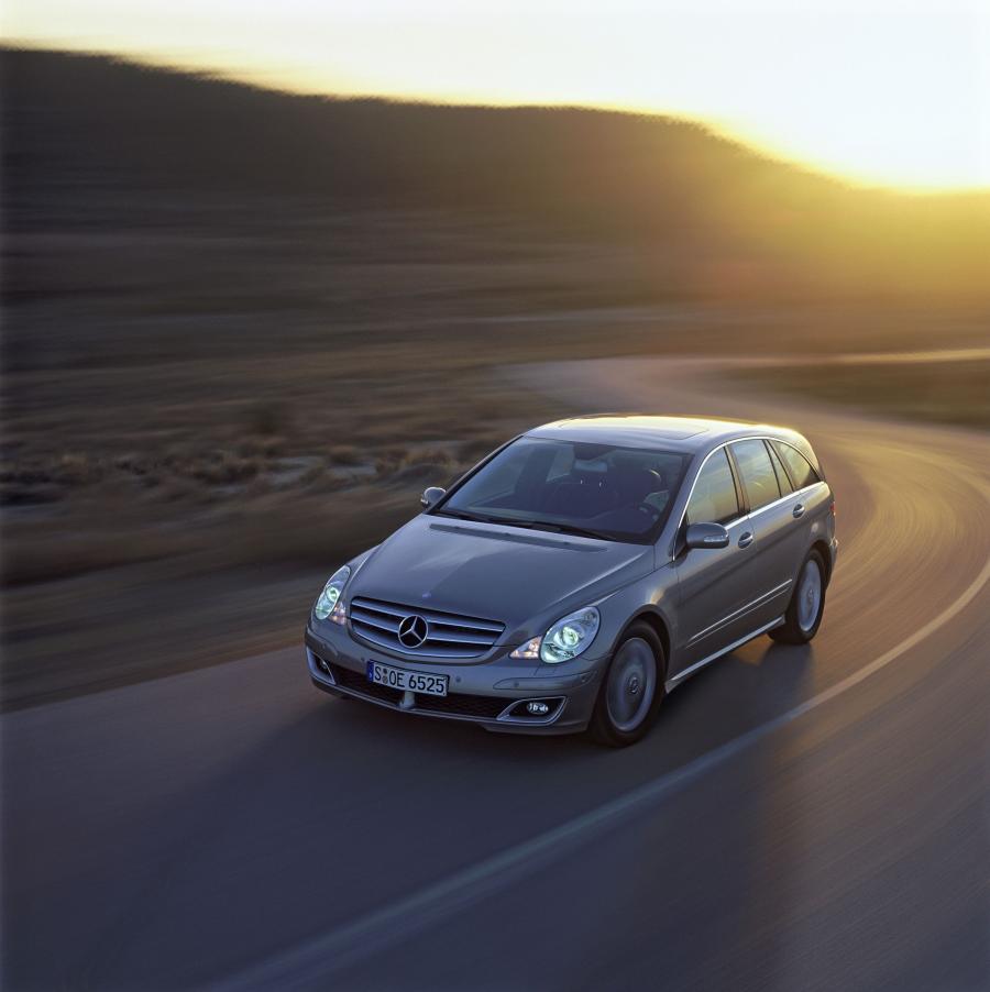  Mercedes-Benz R-Class 2006 года  (фото 176 из 331)